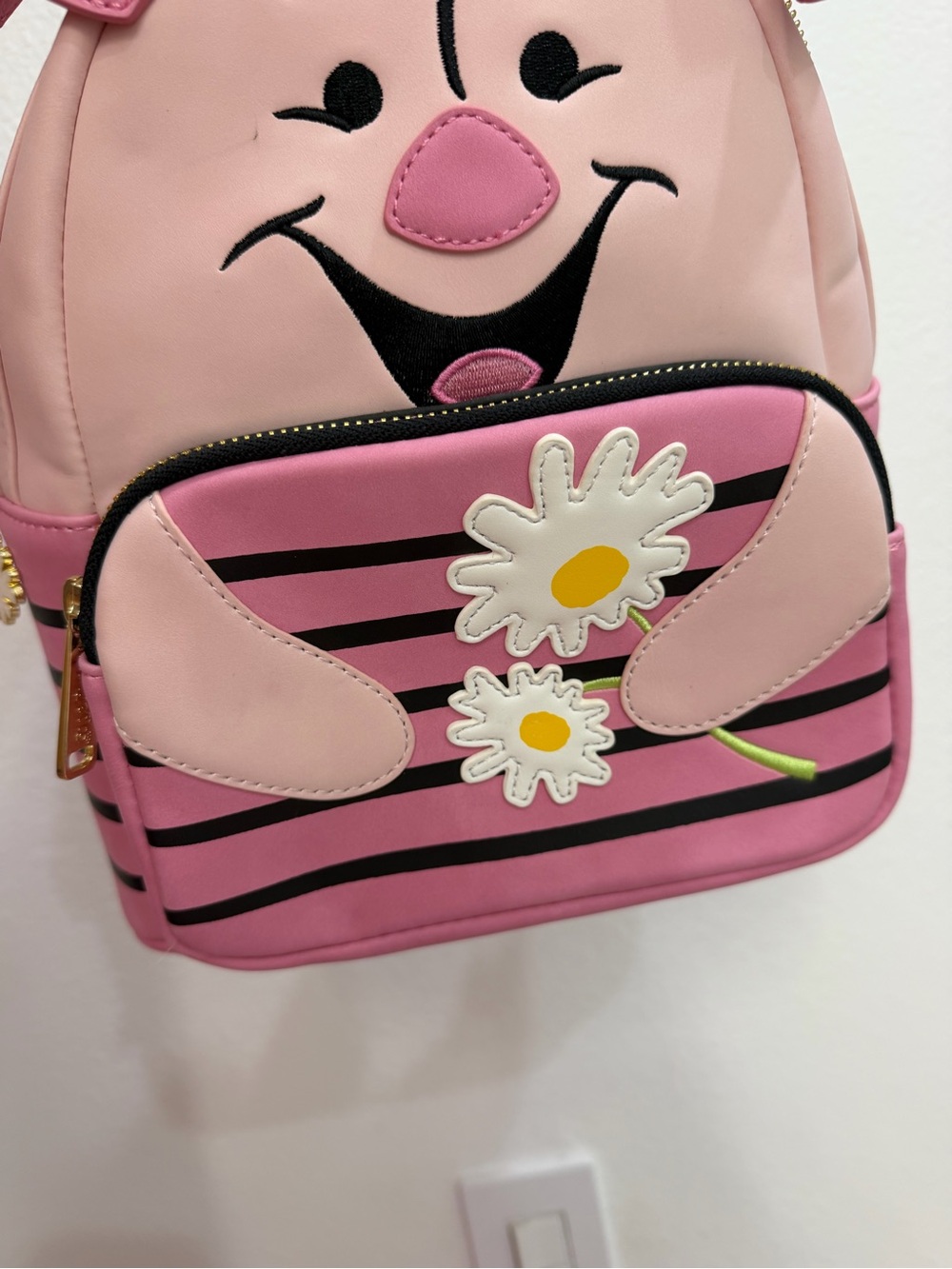 Like NEW Disney Piglet Loungefly Backpack - Picture 8 of 16